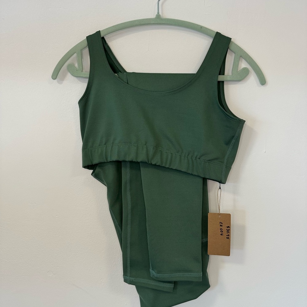Green Women's Activewear Set